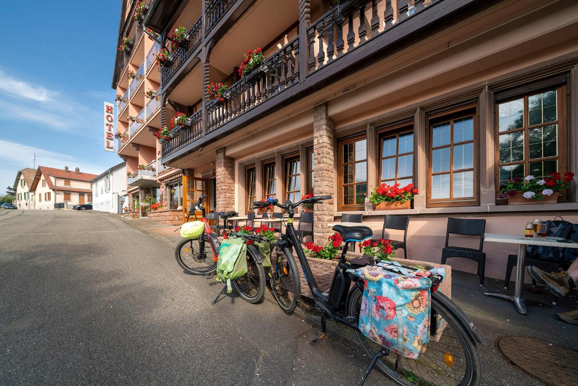 Hotel Munsch Restaurant & Wellness, Colmar Nord - Haut-Koenigsbourg Saint-Hippolyte  Exterior foto